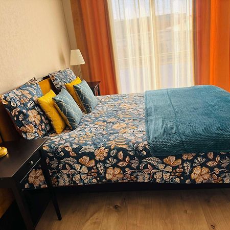 Avenue De Champagne Apartment Epernay Bagian luar foto