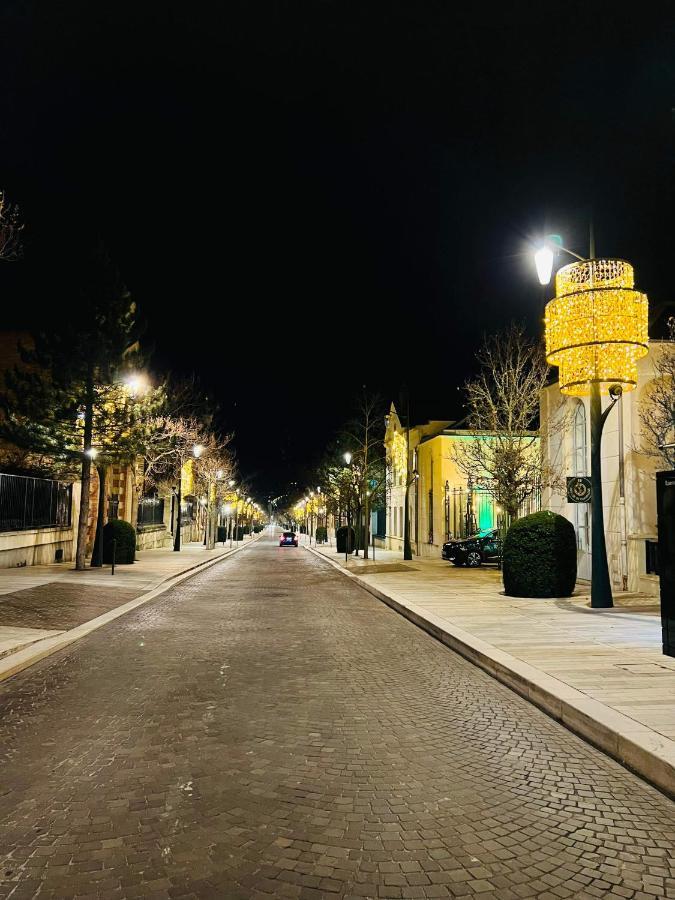 Avenue De Champagne Apartment Epernay Bagian luar foto